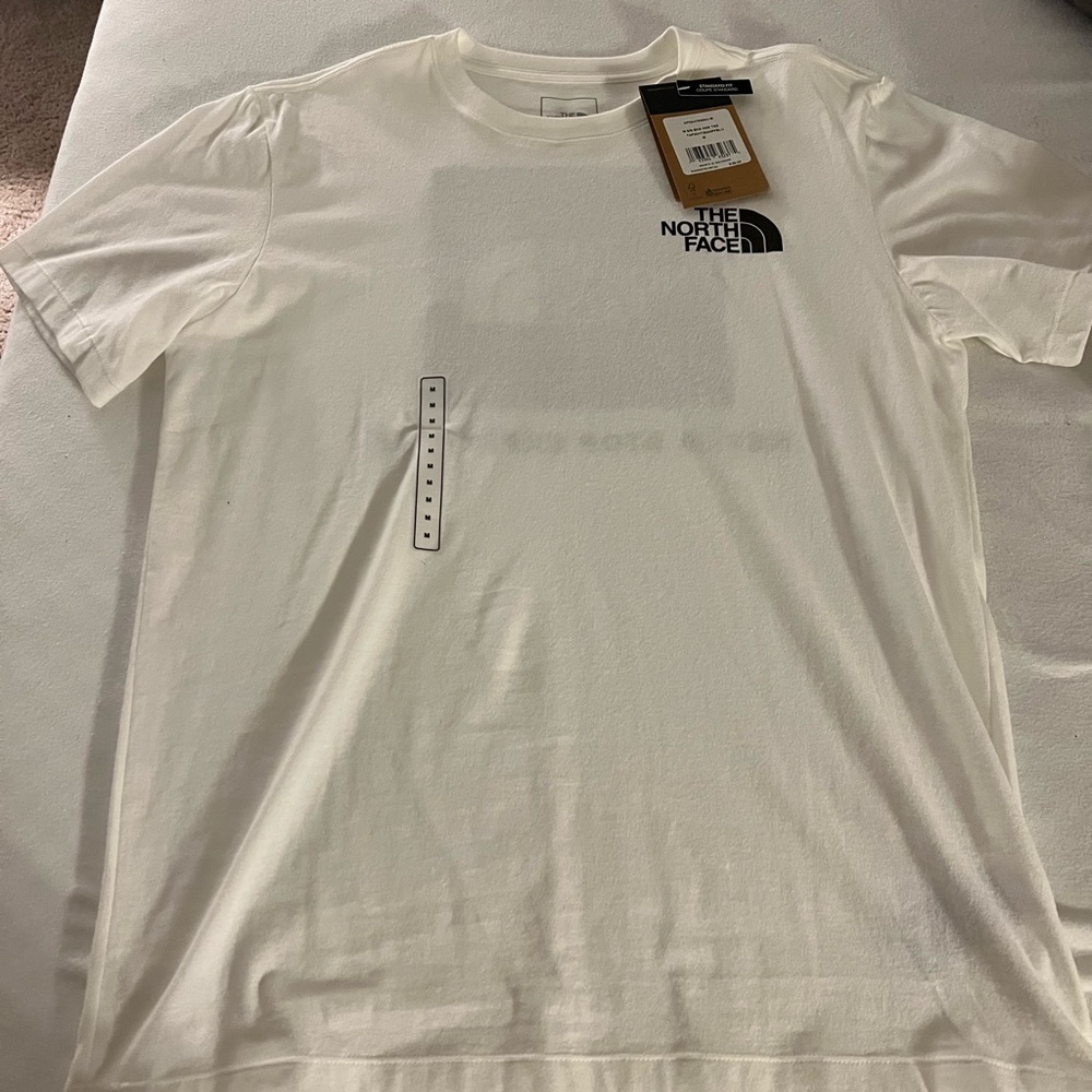 North Face Shirt (Size Medium)